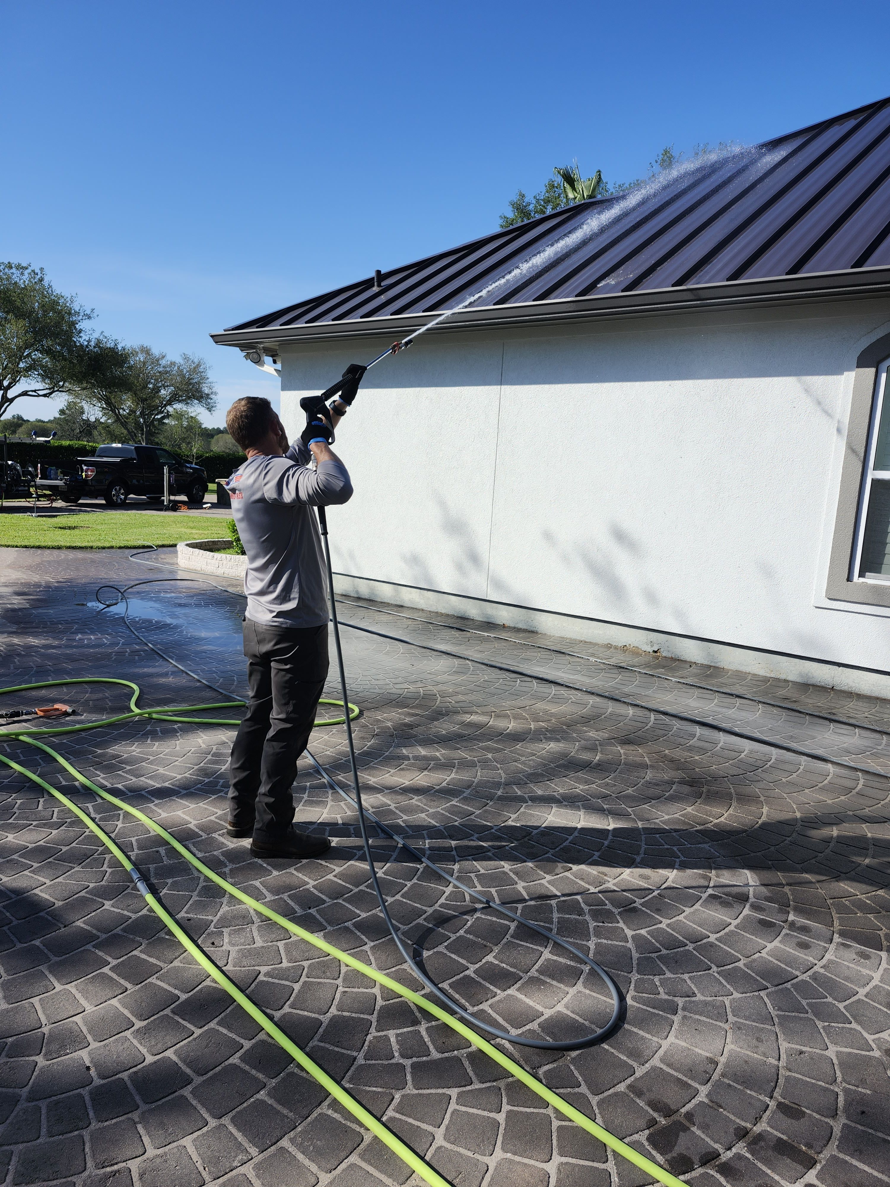 Siding Cleaning 